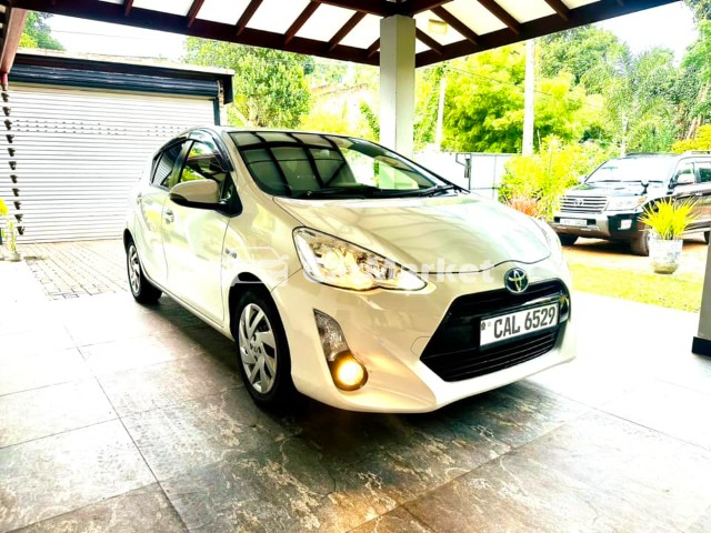 Image Toyota Aqua 2015 