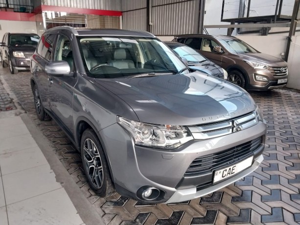 Image Mitsubishi Outlander 2014 