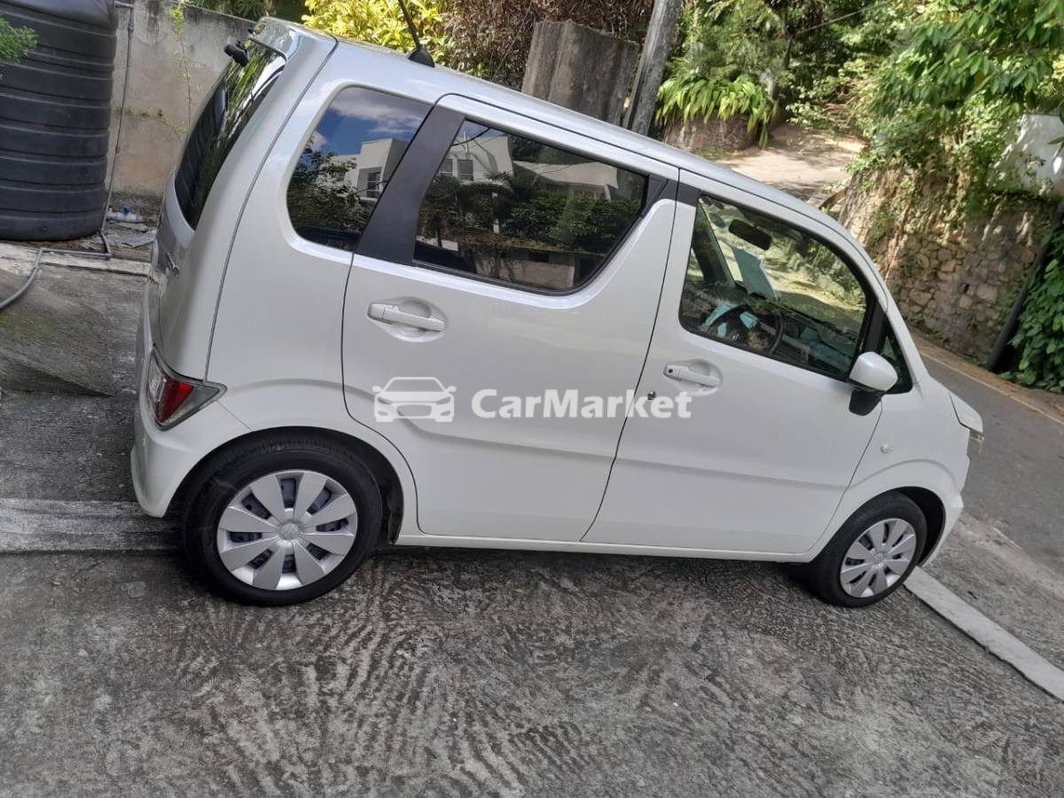 Slider Indicator Image 3