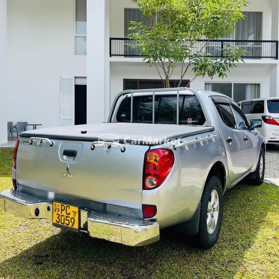 Slider Indicator Image 3