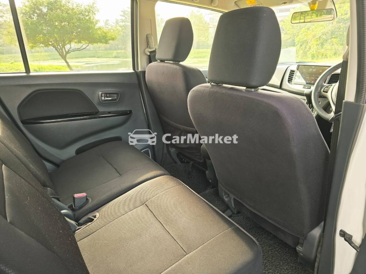 Slider Indicator Image 5