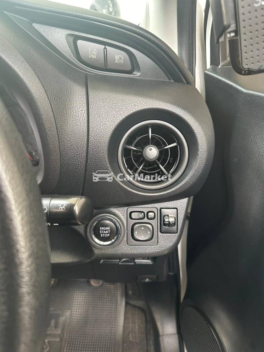 Slider Indicator Image 4