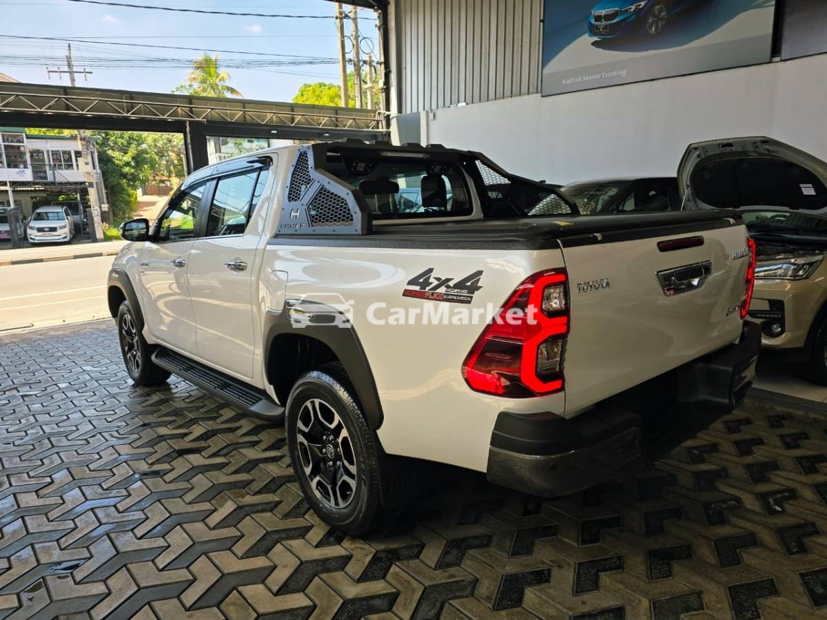 Slider Indicator Image 2