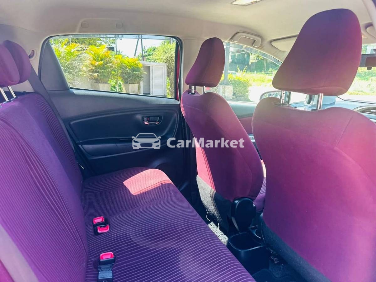 Slider Indicator Image 5