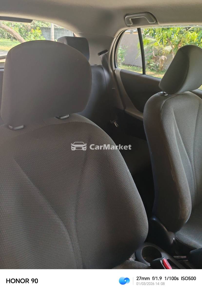 Slider Indicator Image 3