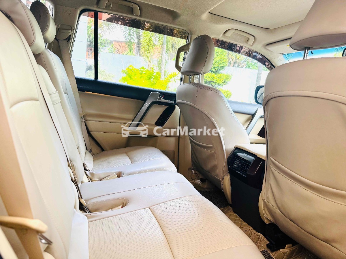 Slider Indicator Image 4