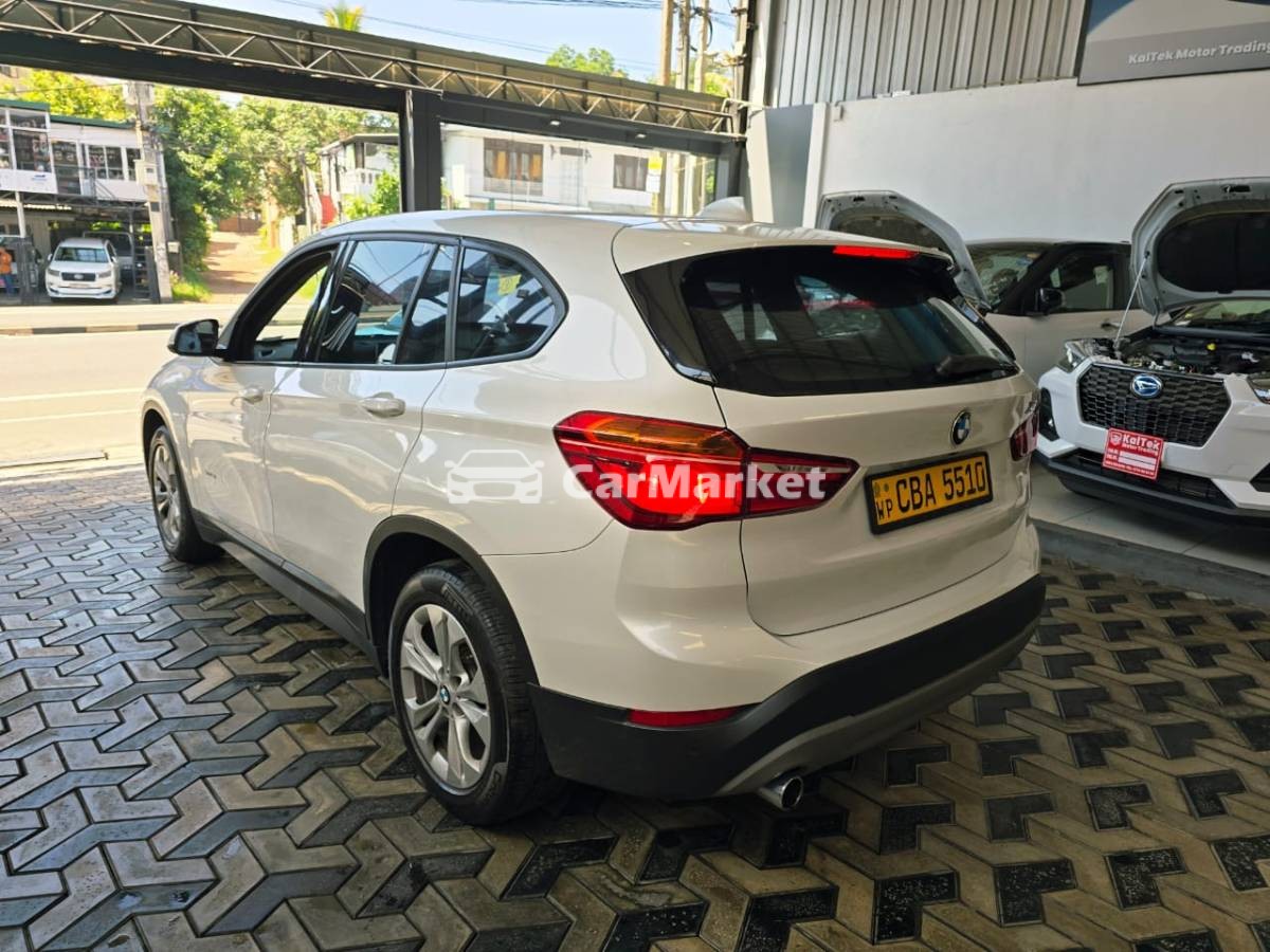 Slider Indicator Image 2