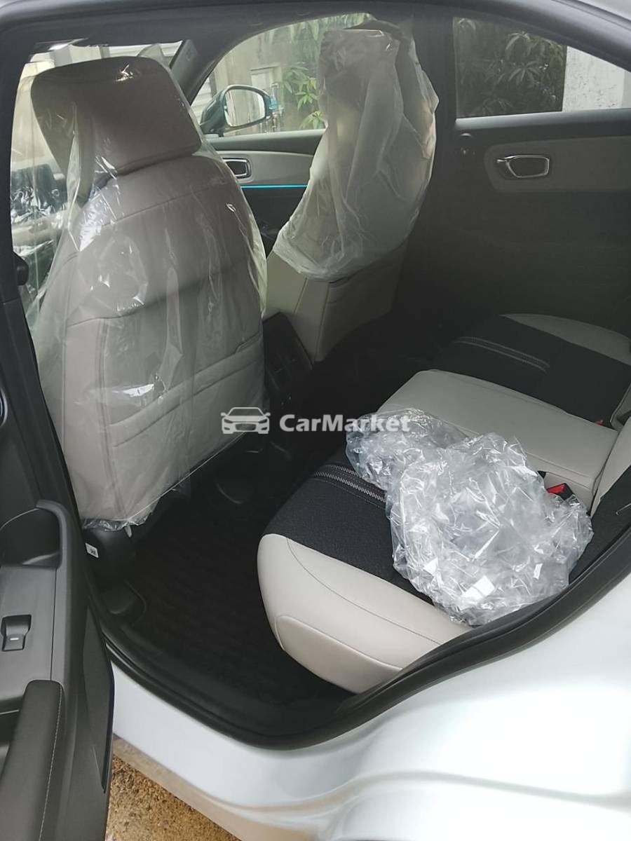 Slider Indicator Image 4