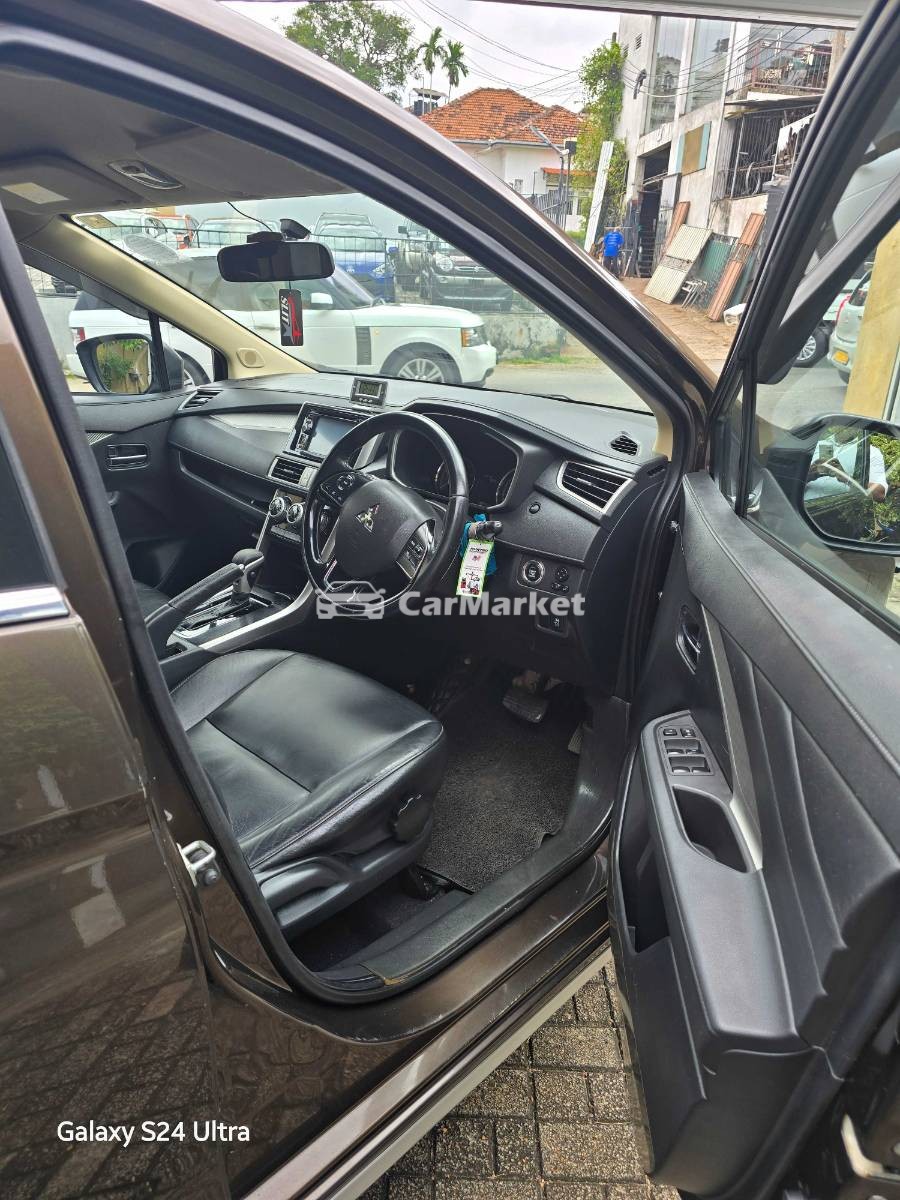 Slider Indicator Image 4