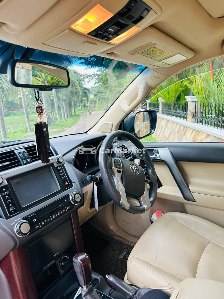 Slider Indicator Image 5