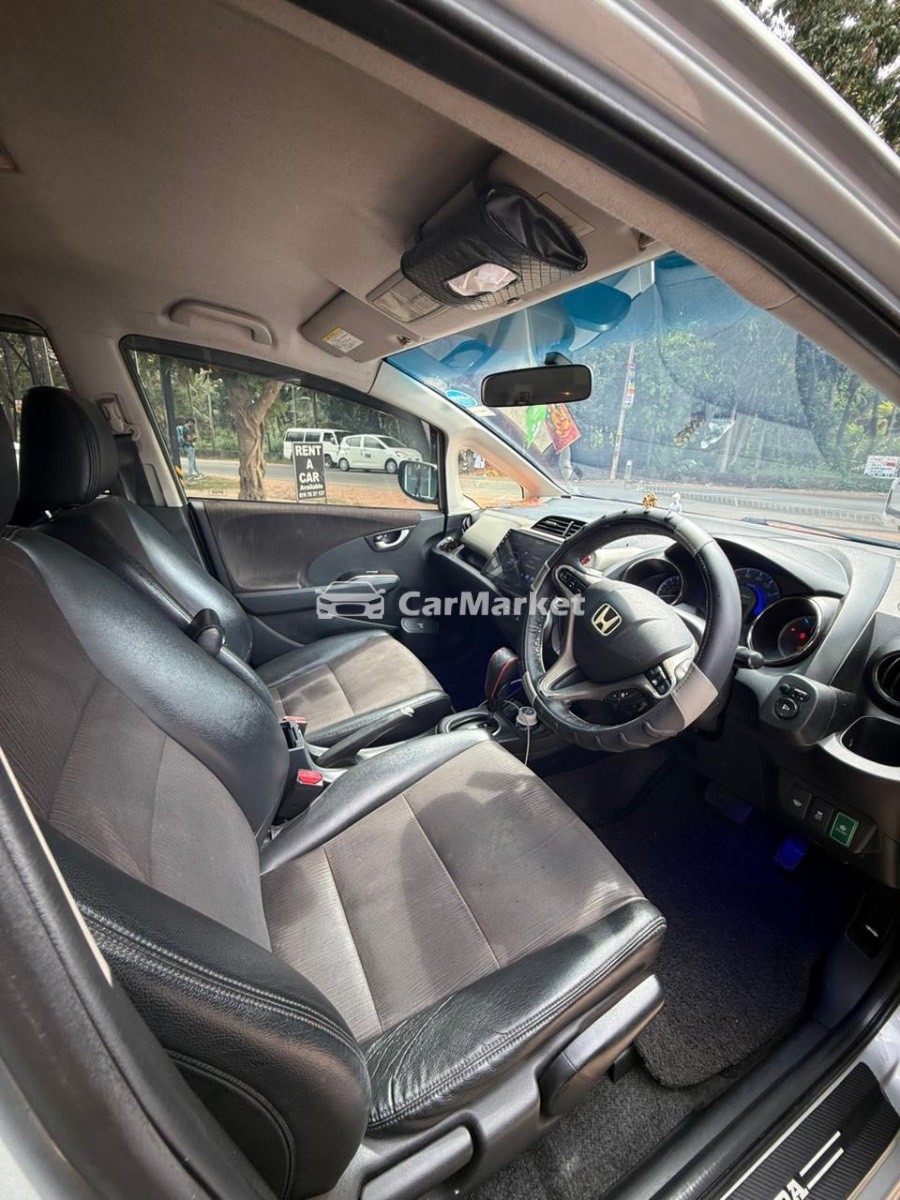 Slider Indicator Image 3