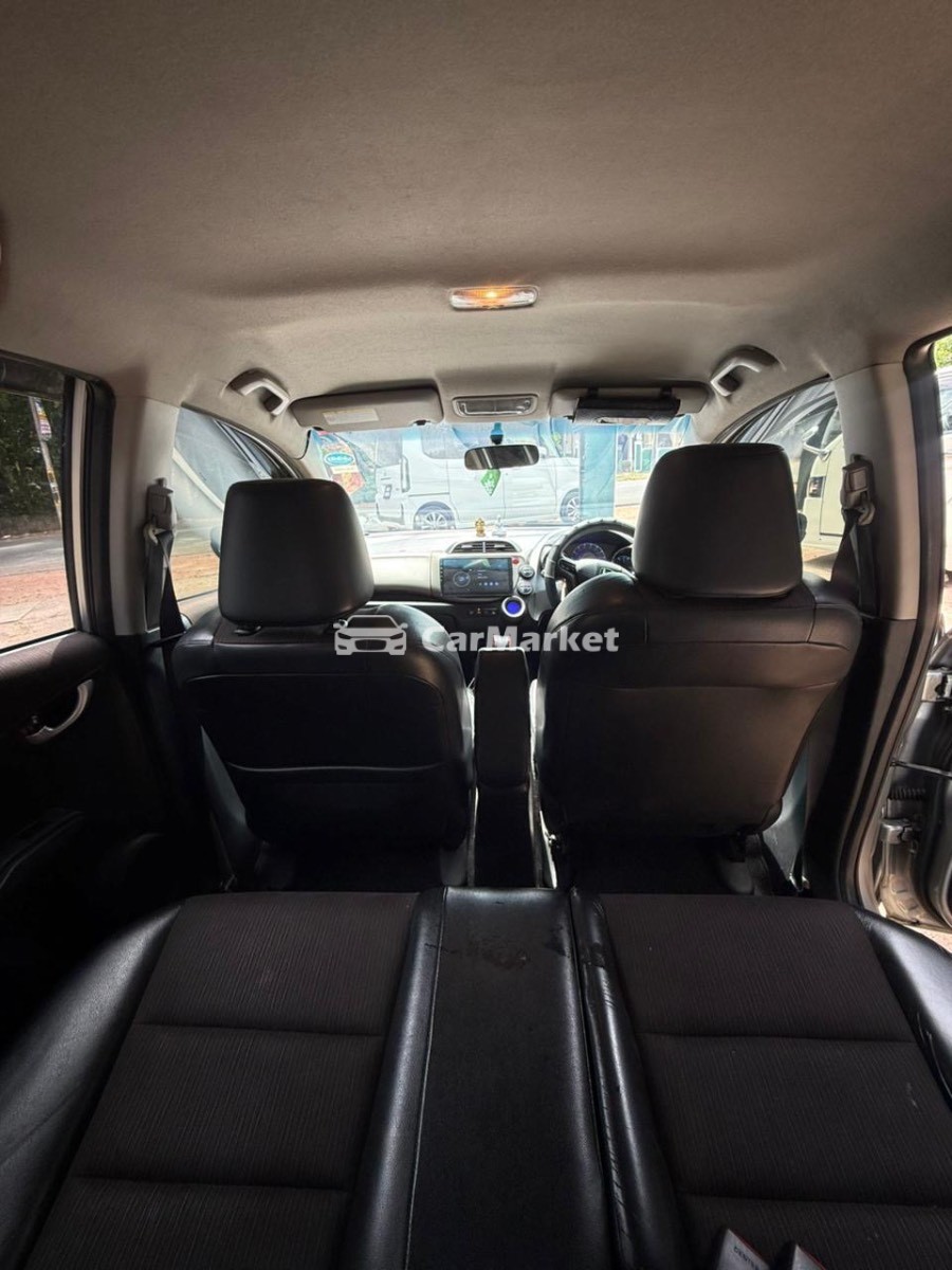 Slider Indicator Image 5