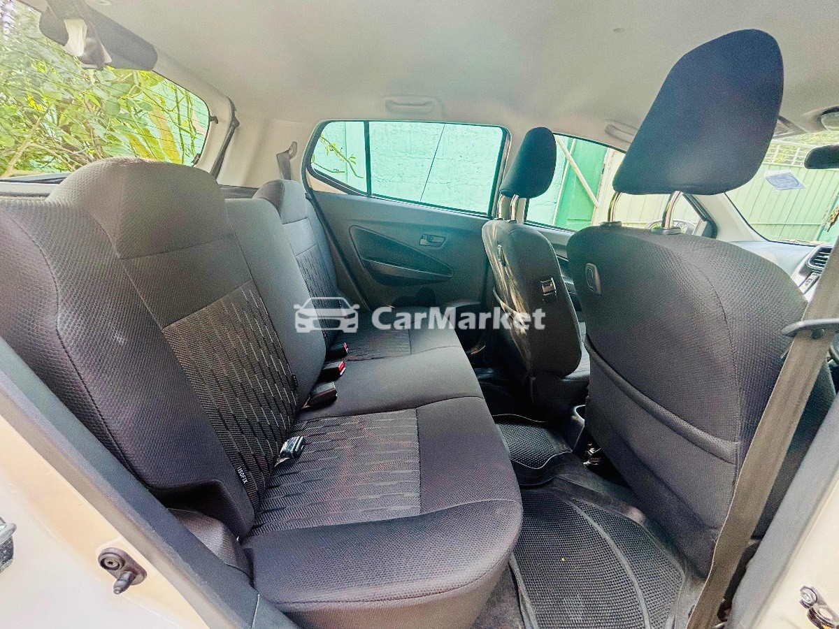 Slider Indicator Image 5