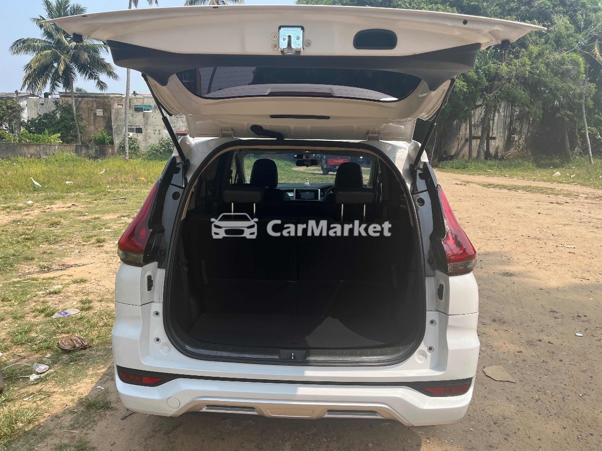 Slider Indicator Image 5