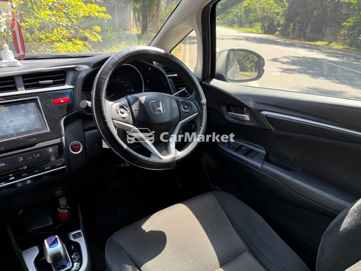 Slider Indicator Image 5