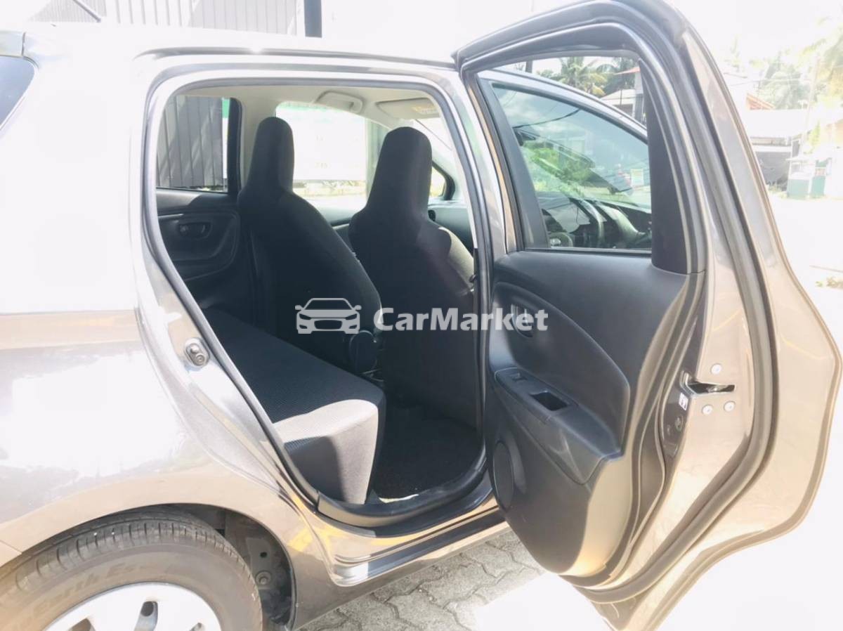 Slider Indicator Image 5