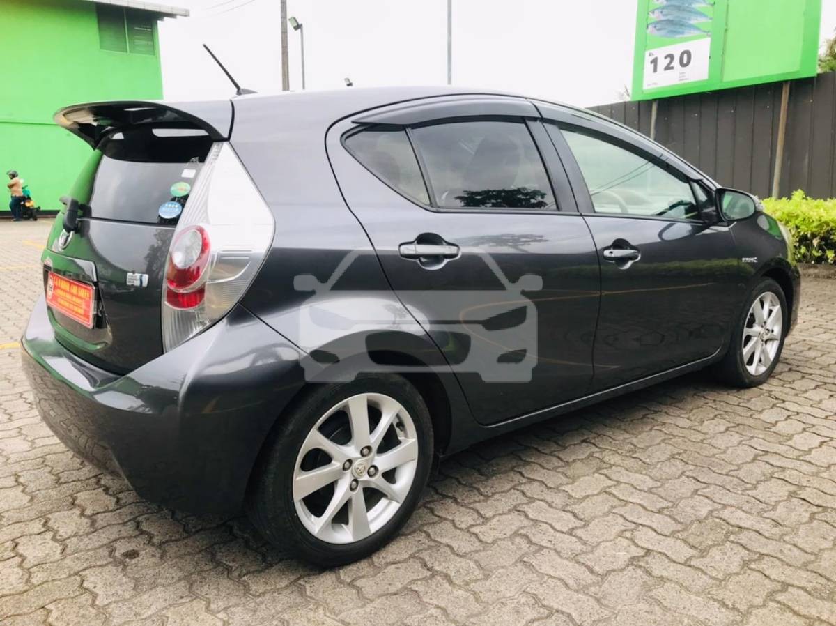 Slider Indicator Image 3