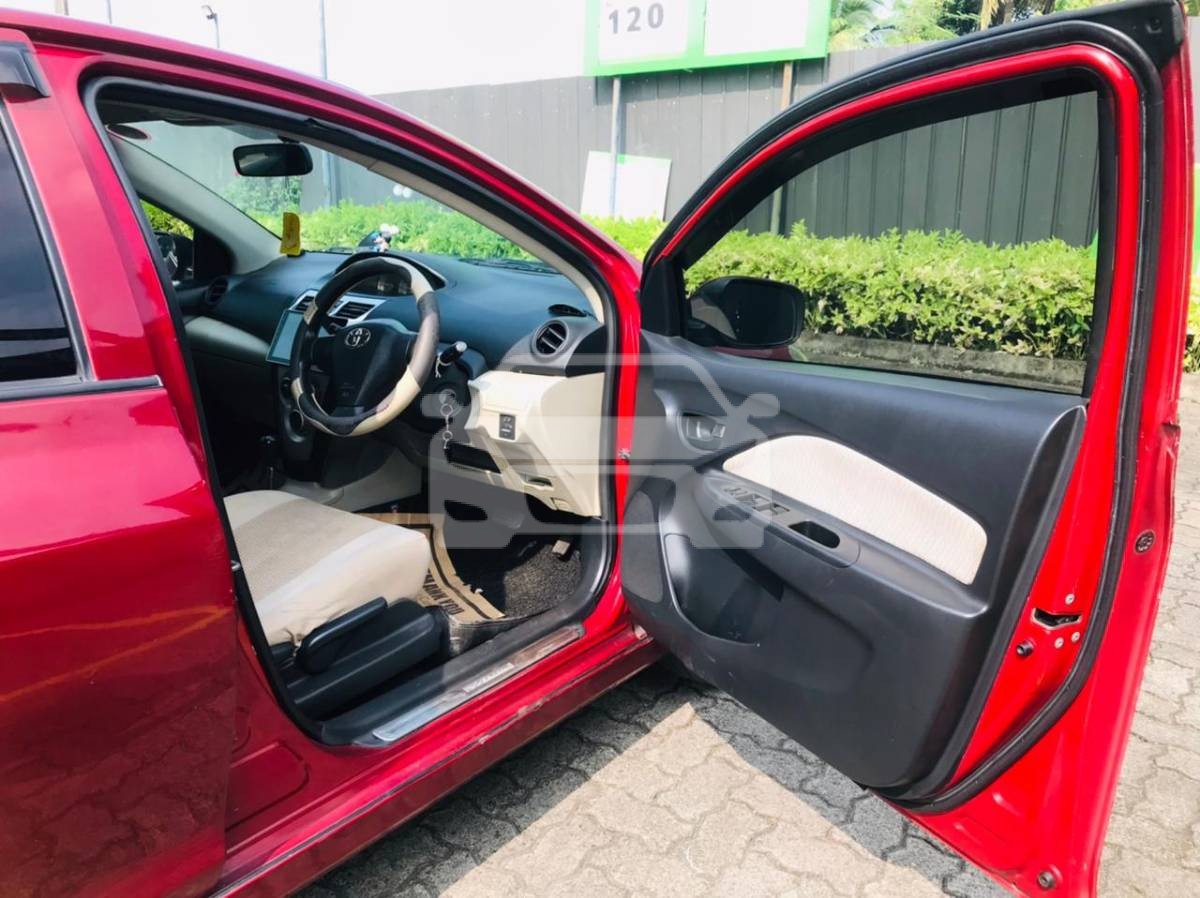 Slider Indicator Image 4