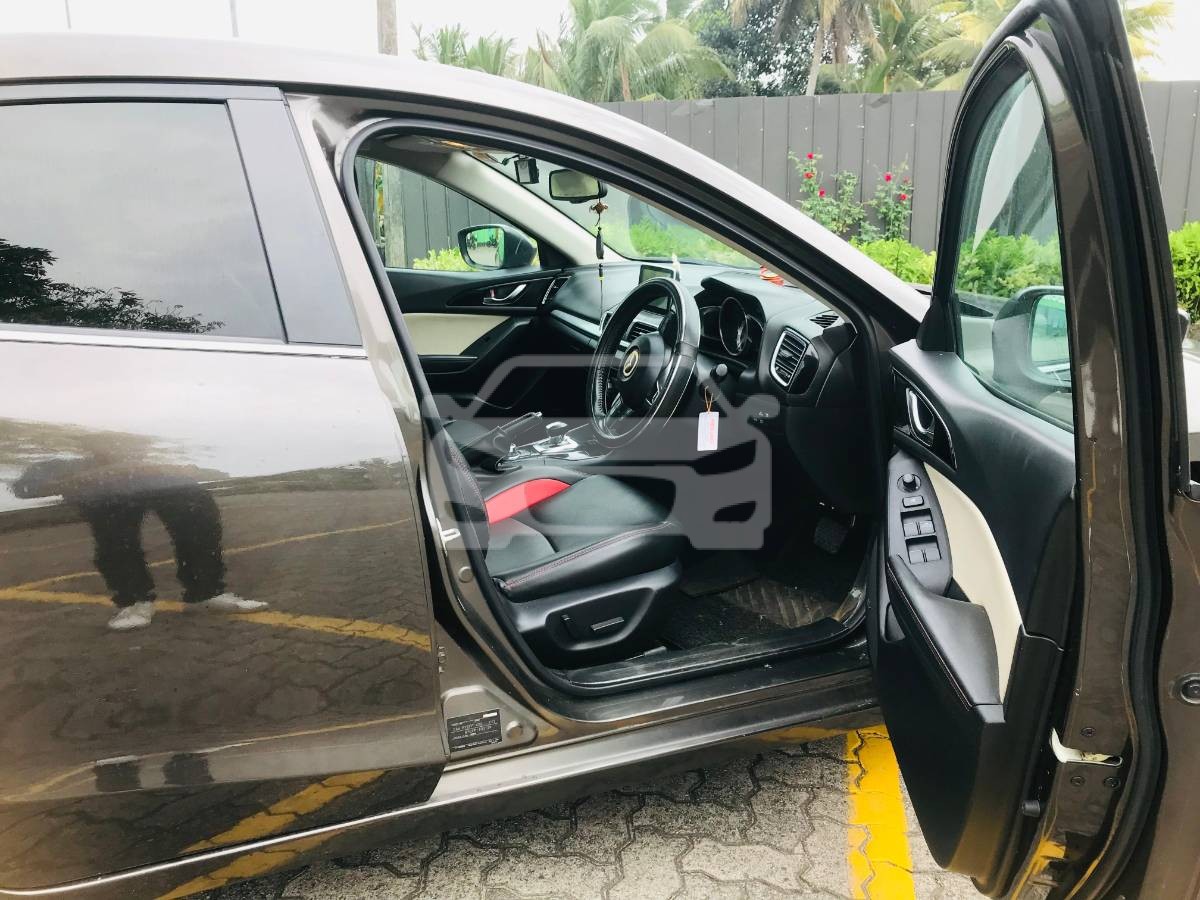 Slider Indicator Image 4