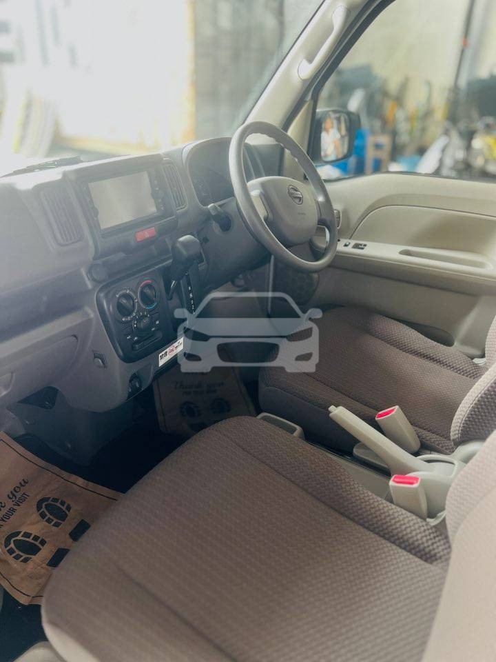 Slider Indicator Image 4