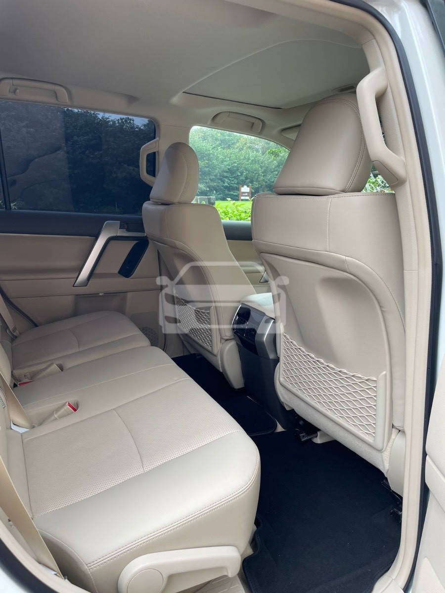 Slider Indicator Image 4