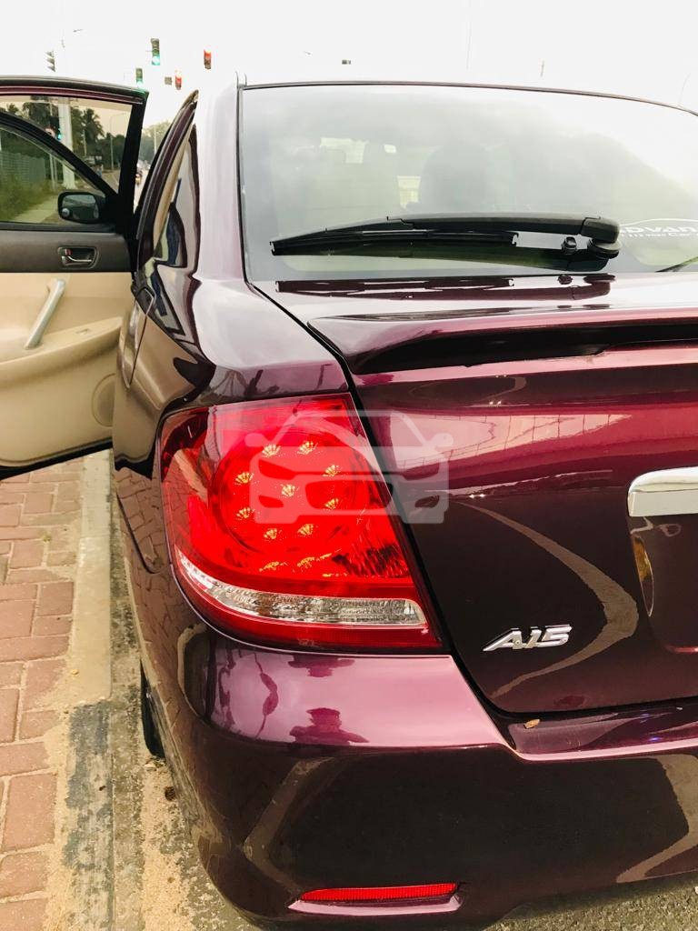 Slider Indicator Image 4