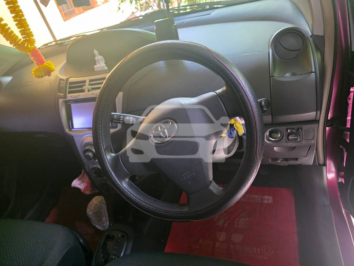 Slider Indicator Image 4