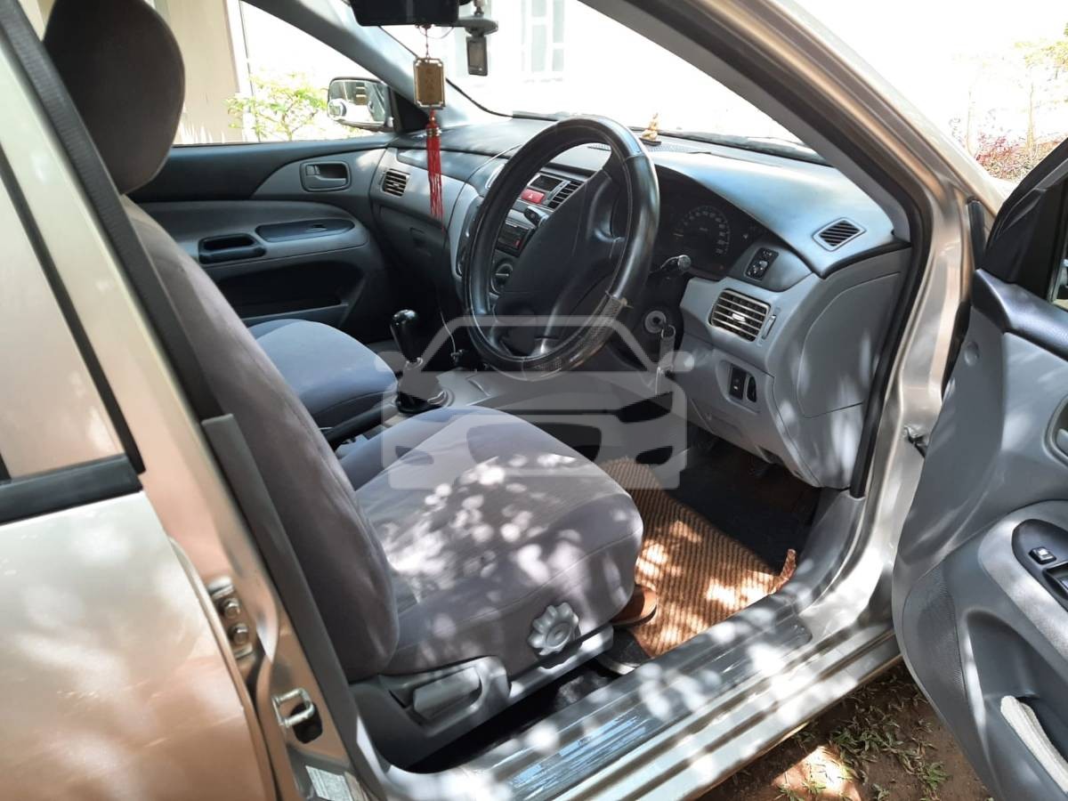 Slider Indicator Image 4