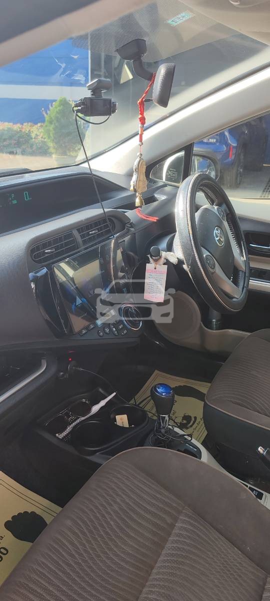 Slider Indicator Image 3