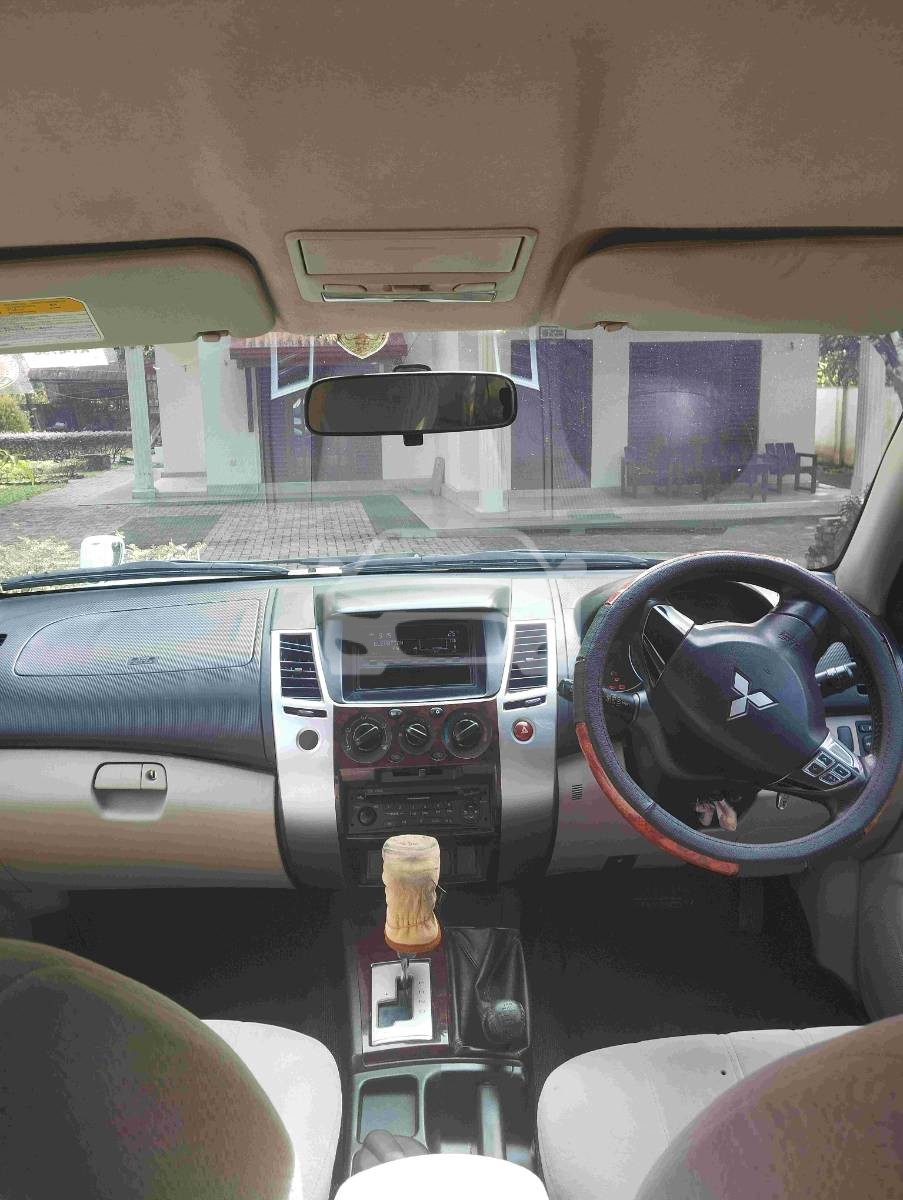 Slider Indicator Image 4