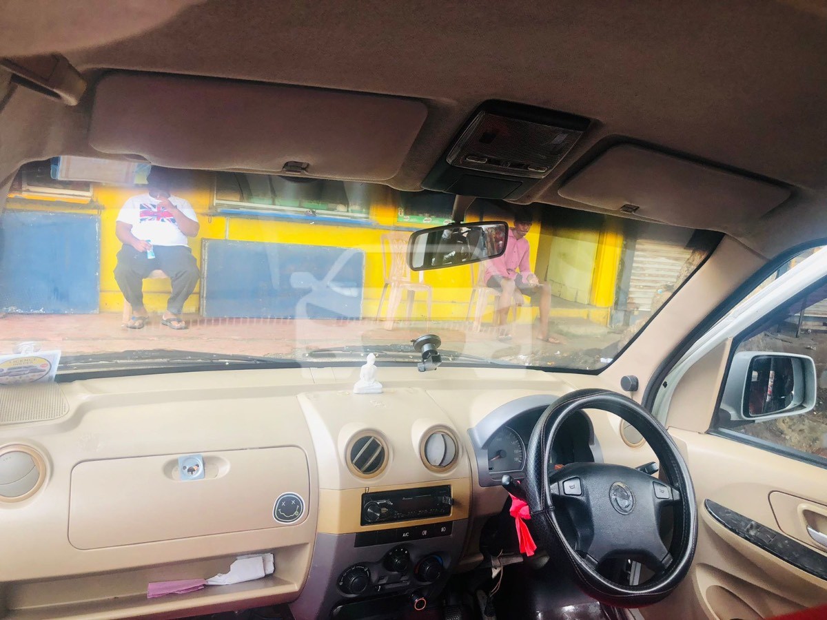 Slider Indicator Image 4