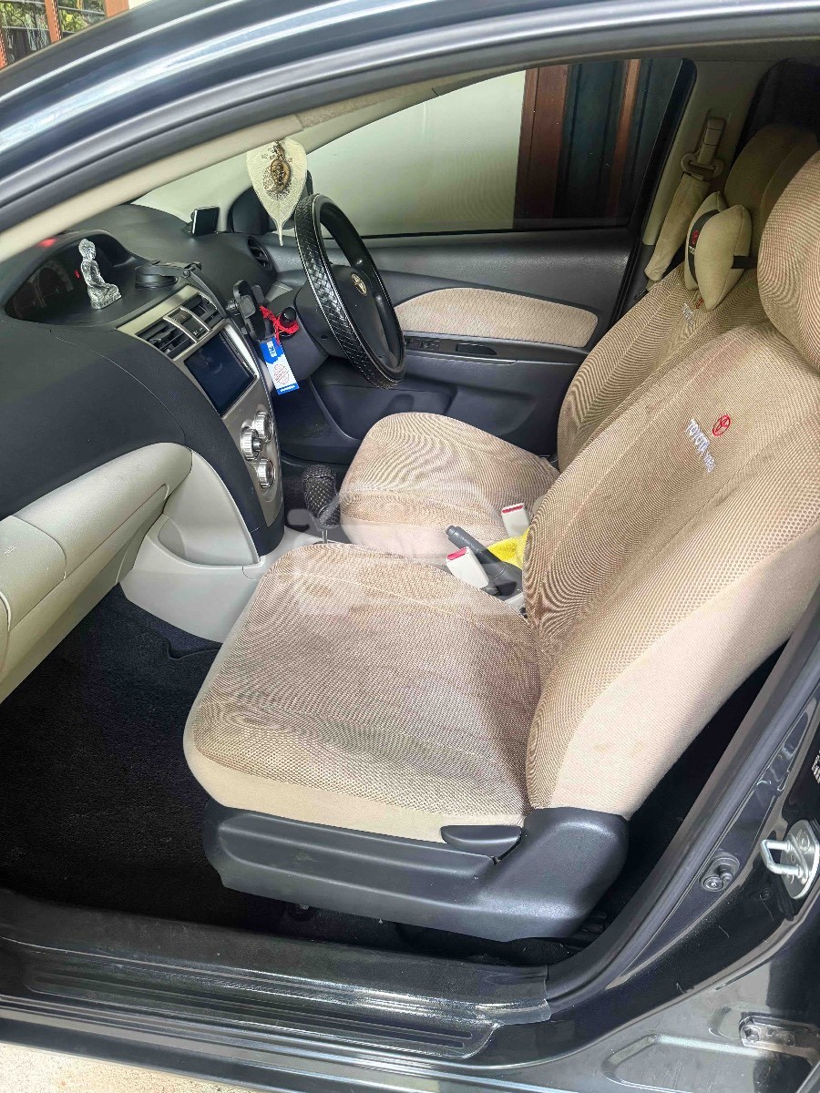 Slider Indicator Image 3