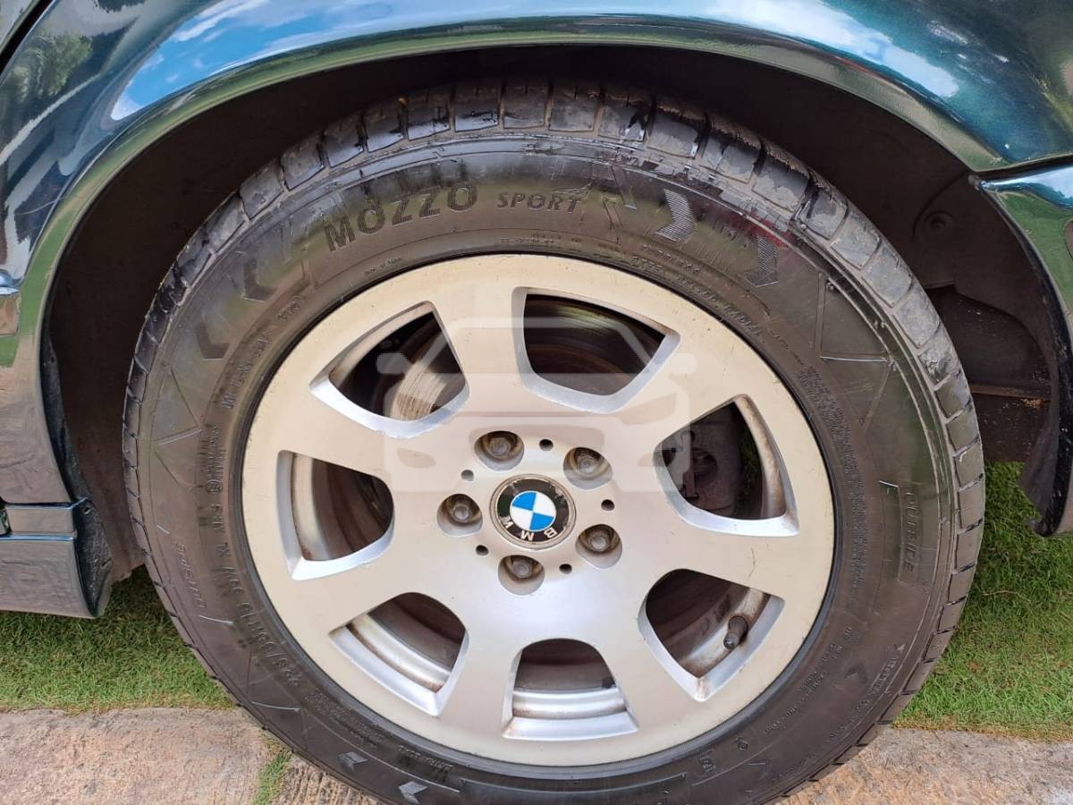 Slider Indicator Image 4