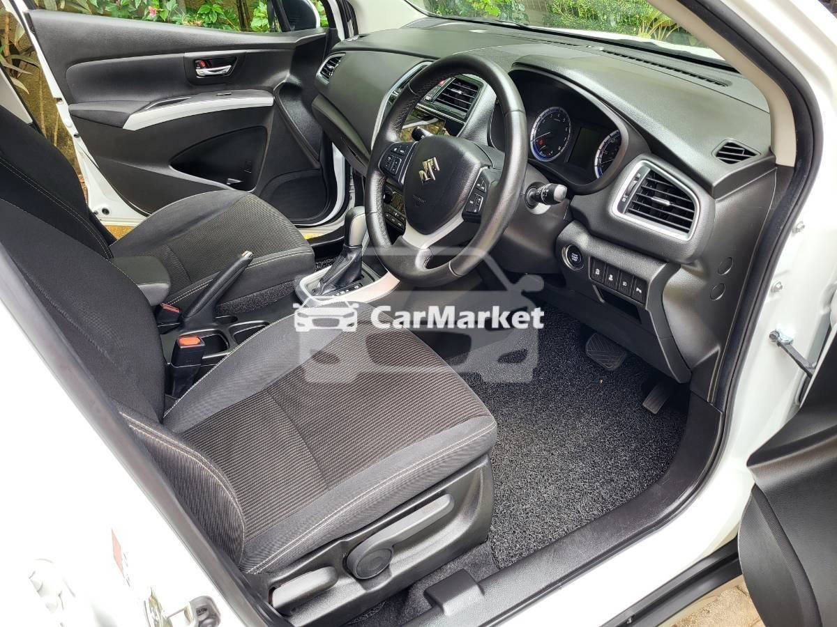 Slider Indicator Image 3