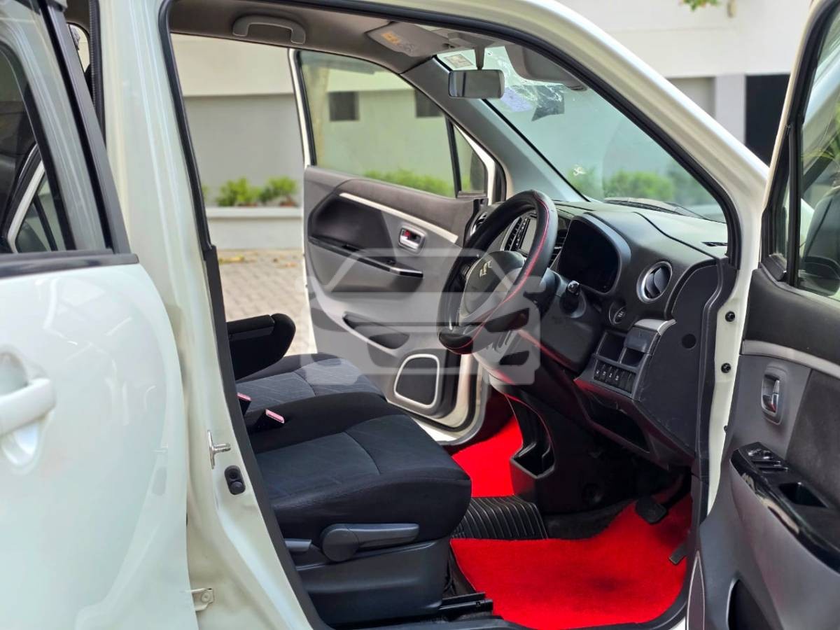 Slider Indicator Image 4