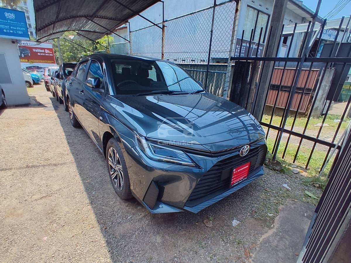 Toyota Yaris Ativ Sport 2025 