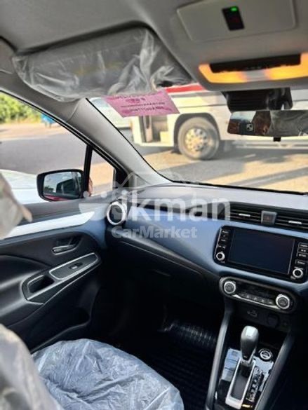 Slider Indicator Image 4