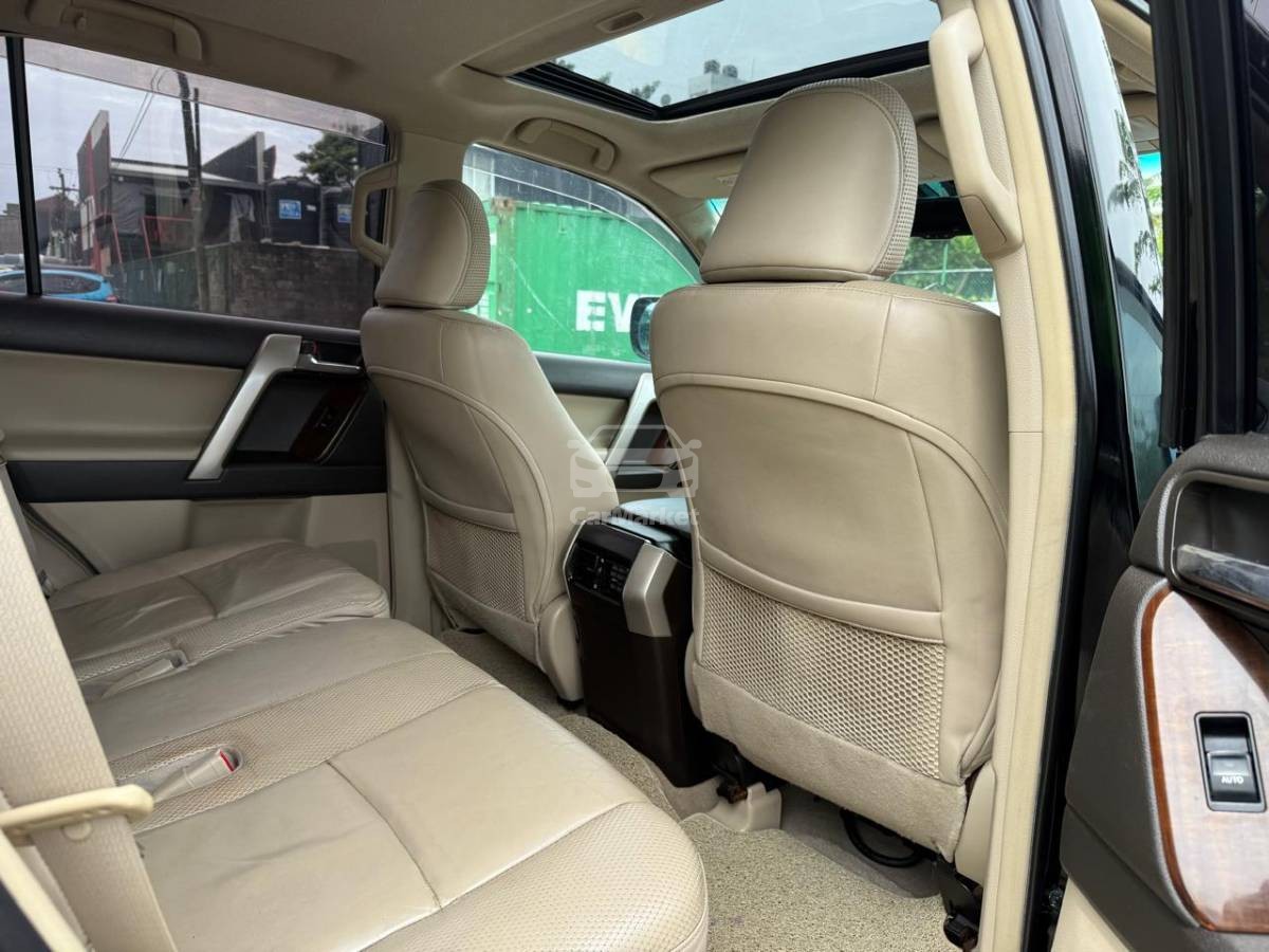 Slider Indicator Image 4