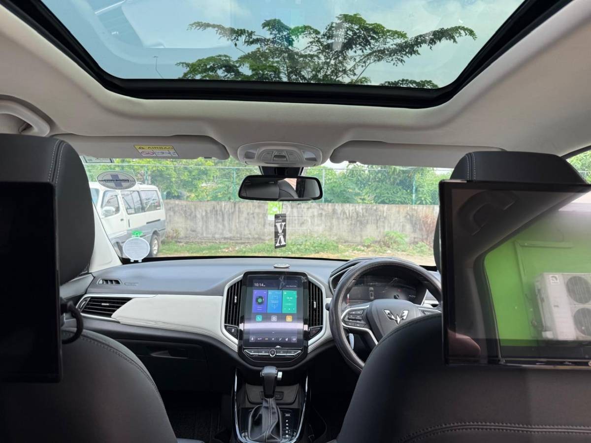 Slider Indicator Image 4