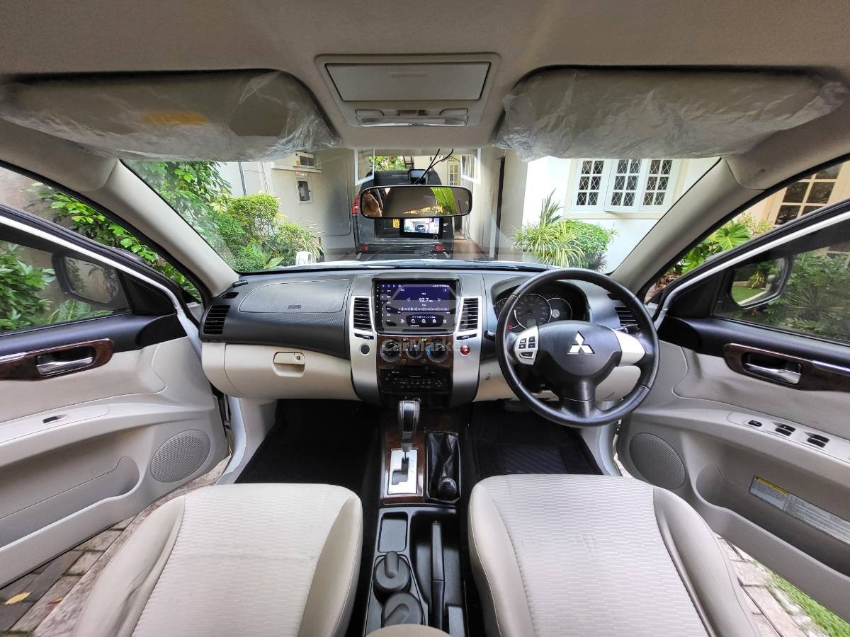 Slider Indicator Image 3