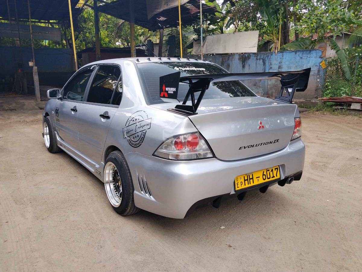 Slider Indicator Image 4