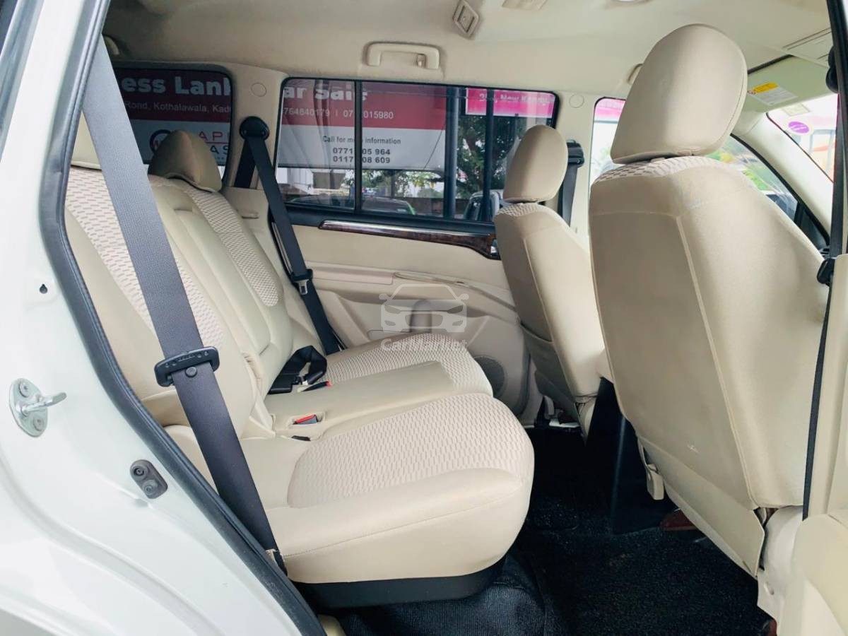 Slider Indicator Image 4