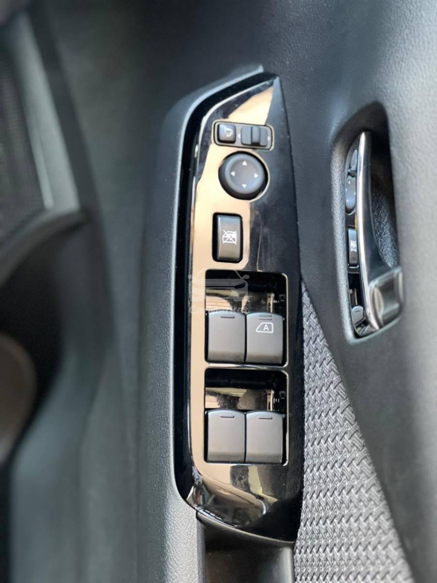 Slider Indicator Image 3