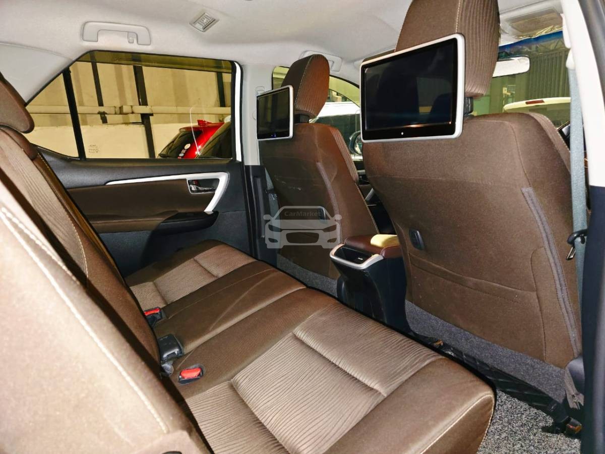 Slider Indicator Image 4