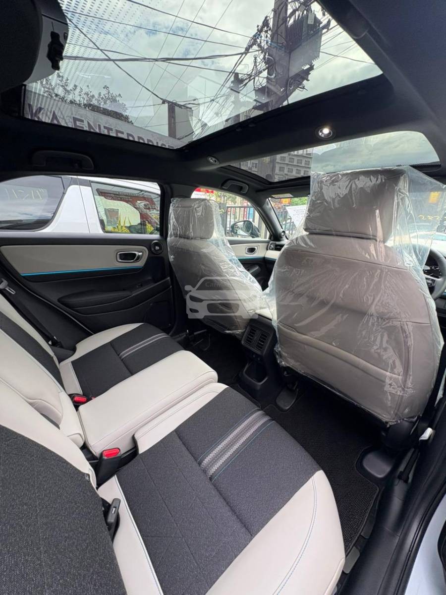 Slider Indicator Image 4