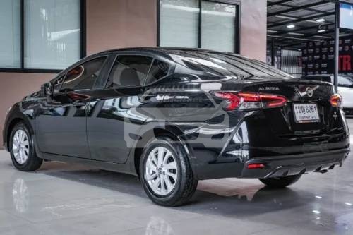 Slider Indicator Image 3