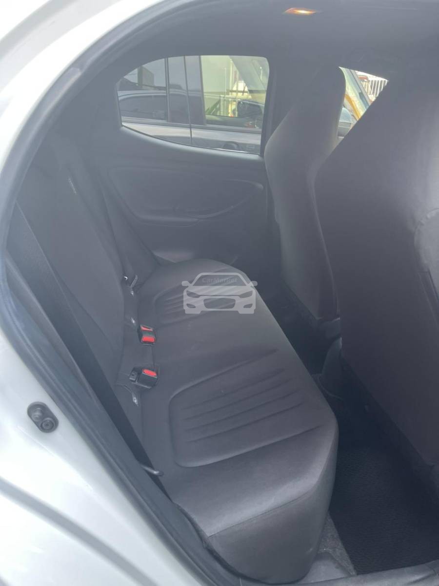 Slider Indicator Image 4