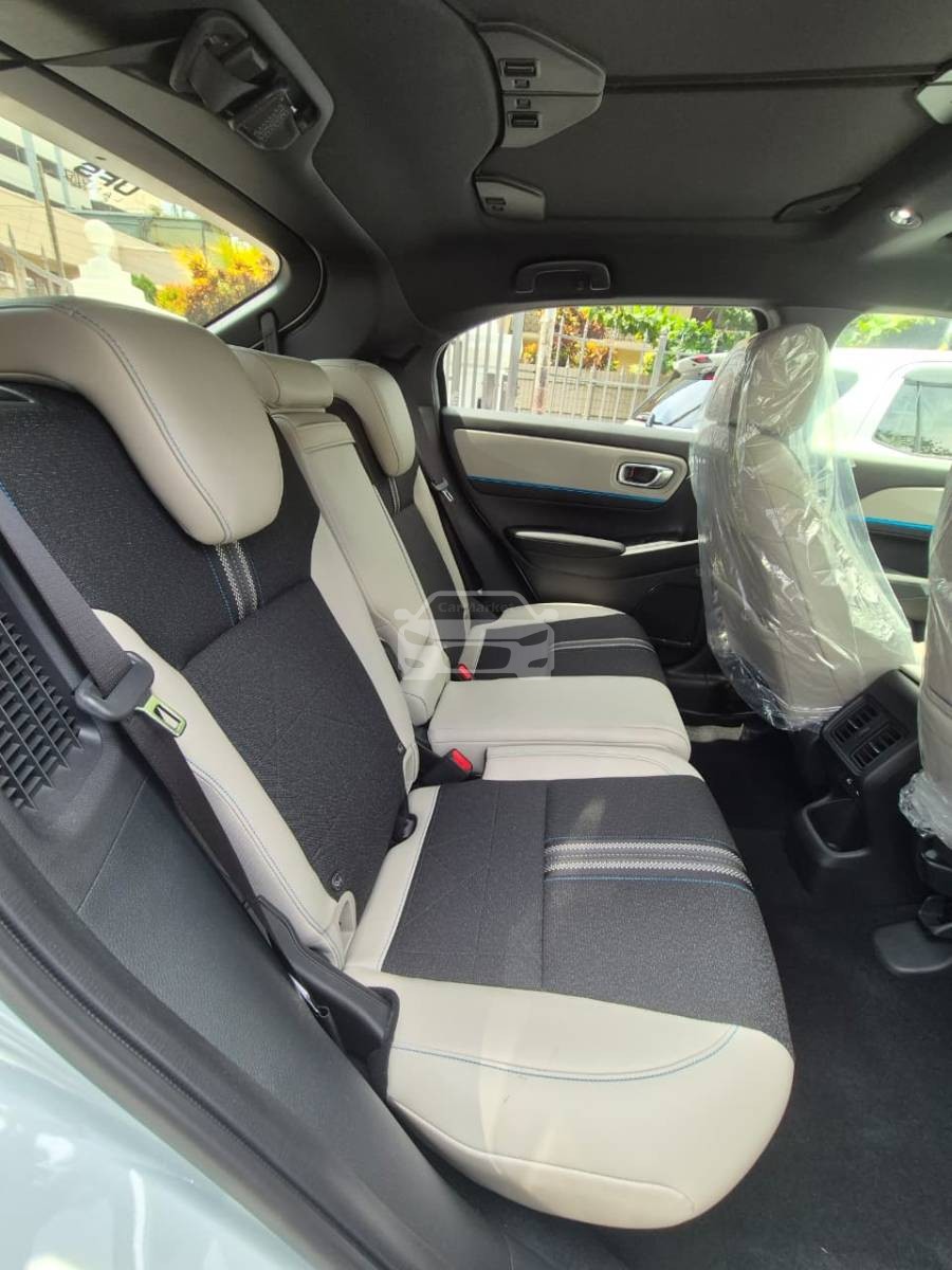 Slider Indicator Image 3