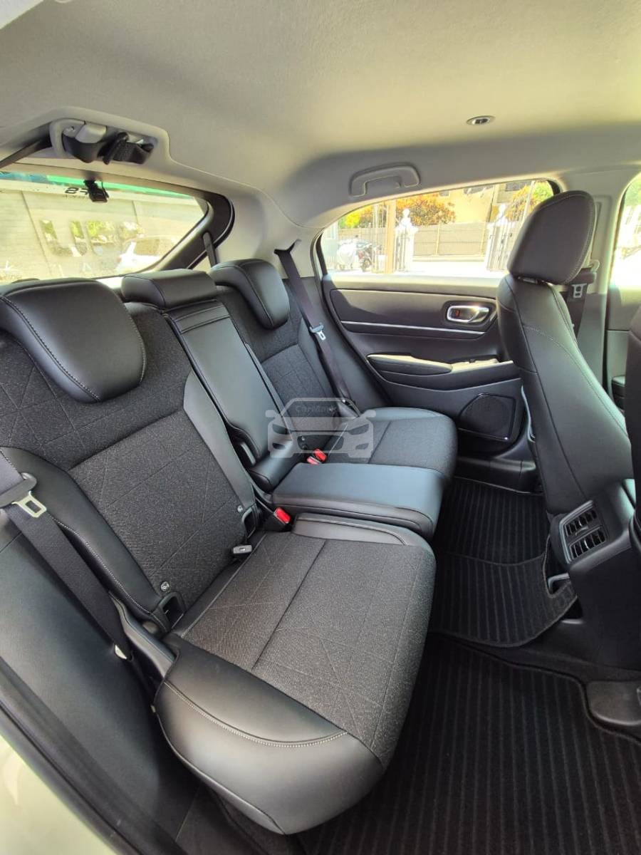 Slider Indicator Image 5