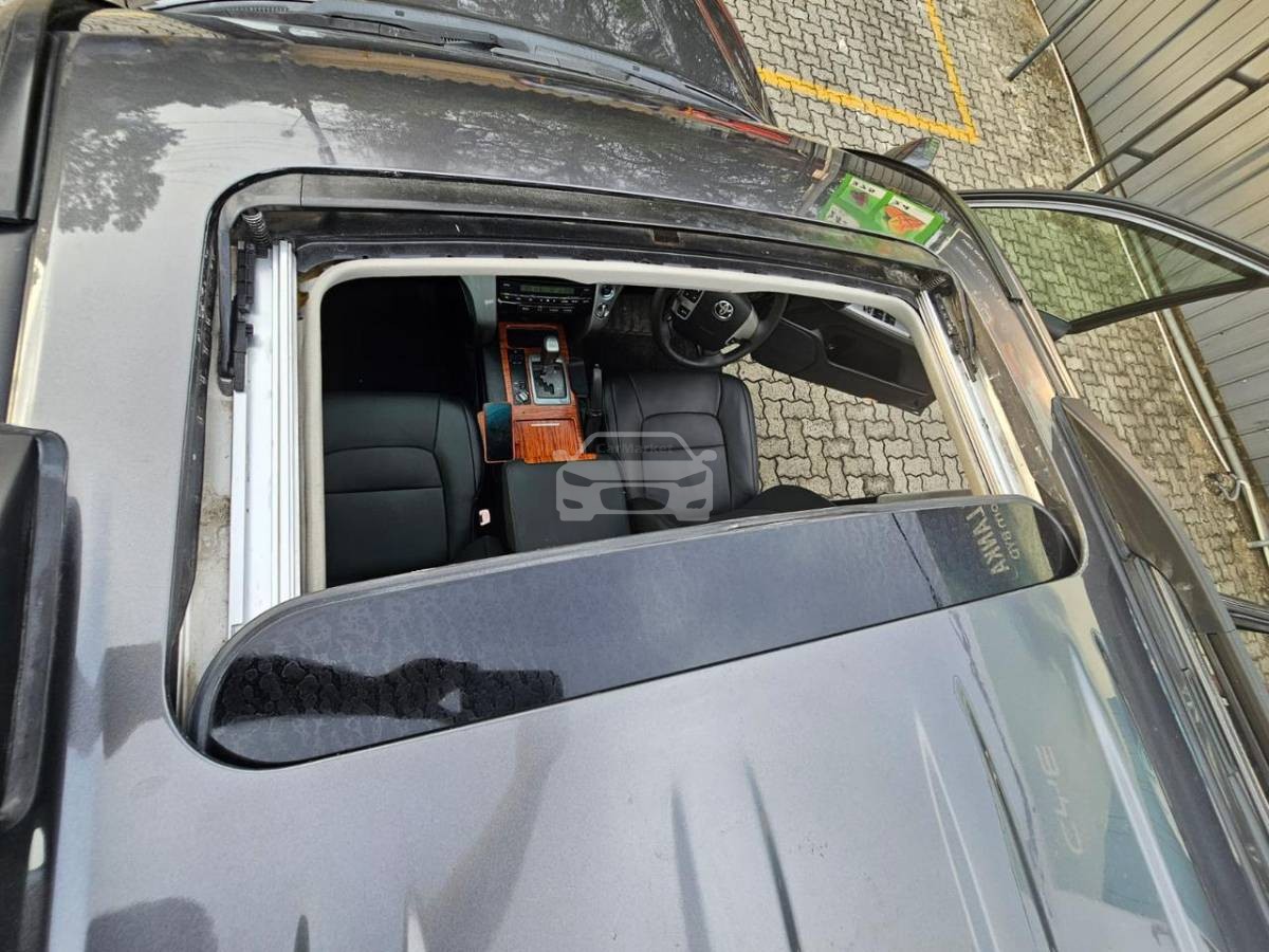 Slider Indicator Image 4